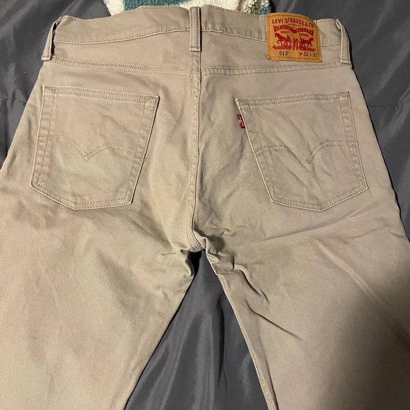Men’s Levi pants - Picture 2 of 2